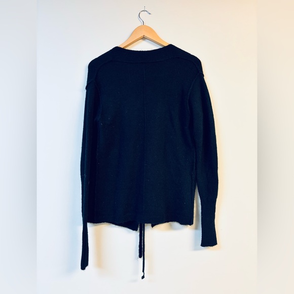 Wilfred Free Aritzia Black Wool Alpaca Wrap Ballet Sweater Small - Picture 9 of 9